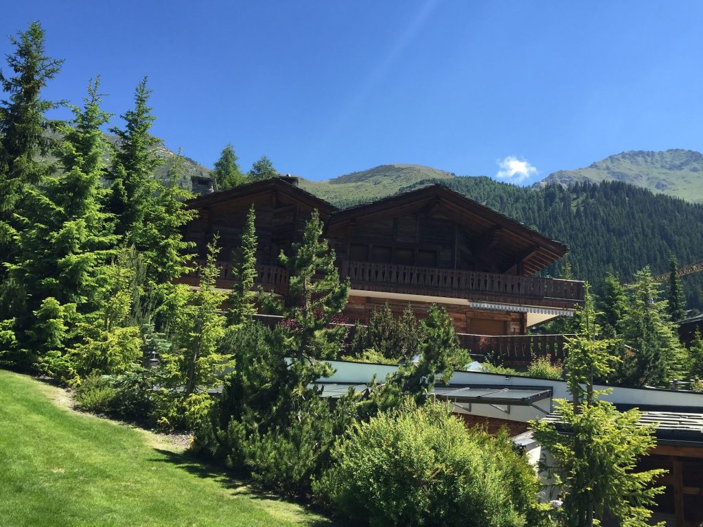 A beautiful house on the hill In Verbier